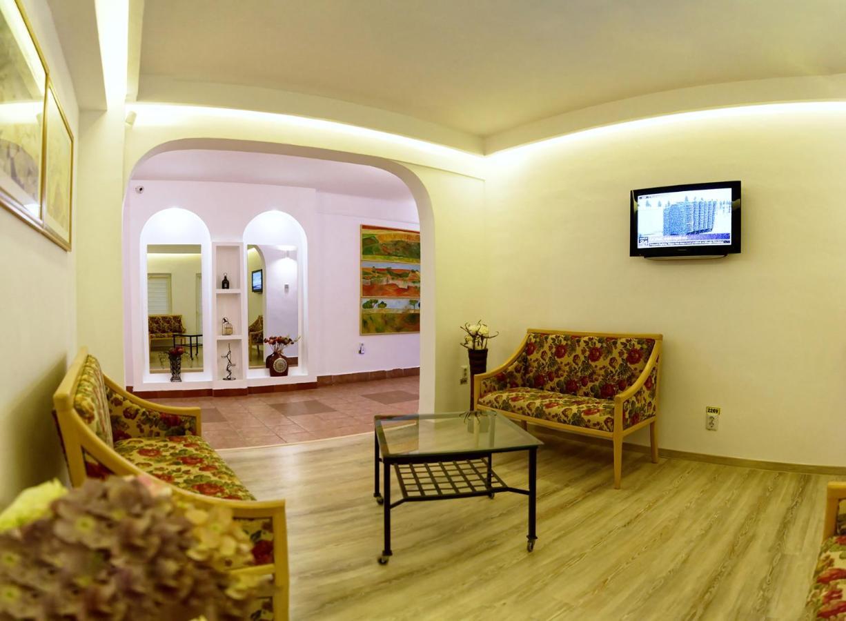 Albatros Hotel 3*